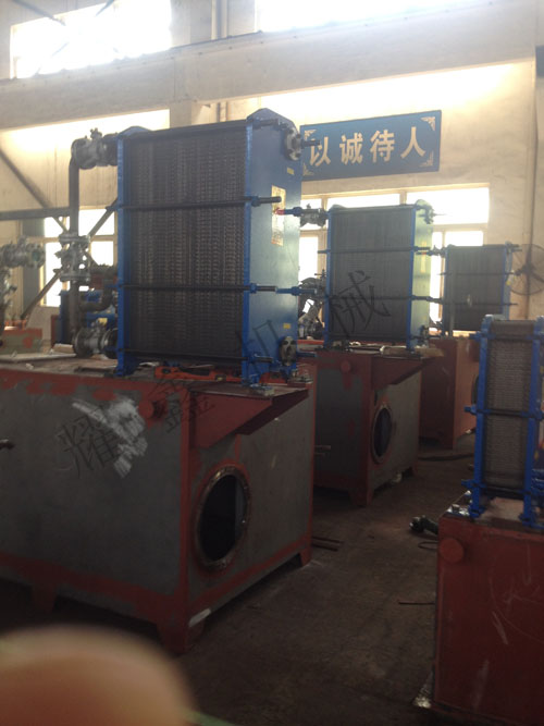 LQGϵ�д�����s��